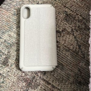 iPhone XR case